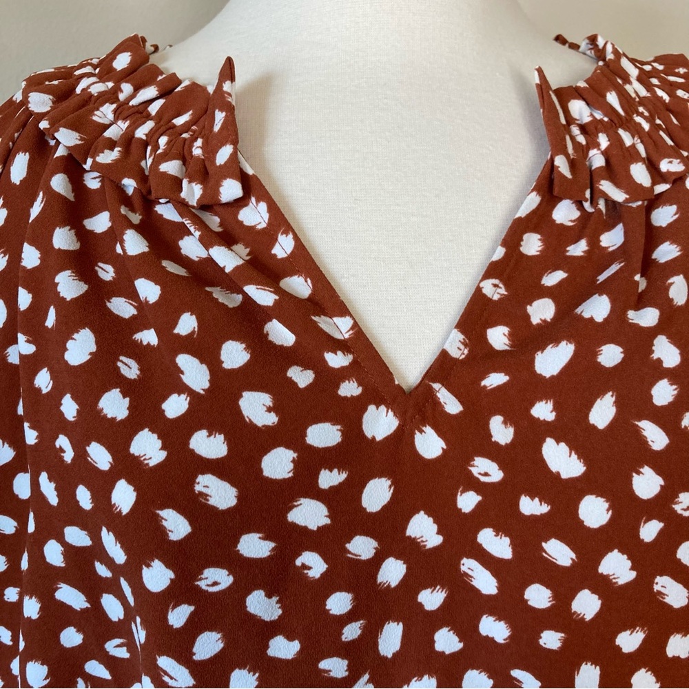 J. Crew Drapey Ruffleneck Top in Brushstroke Printed 365 Crepe Blouse Size M - Picture 4 of 6